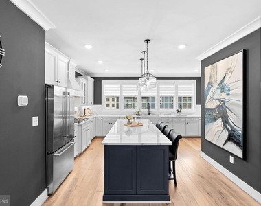 4422 Fair Lakes Court - Photo Thumbnail 11