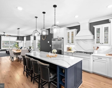 4422 Fair Lakes Court - Photo Thumbnail 13
