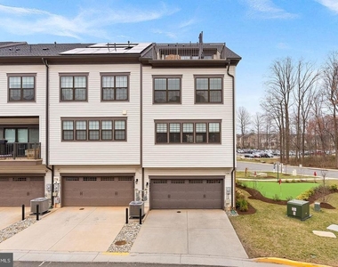4422 Fair Lakes Court - Photo Thumbnail 47