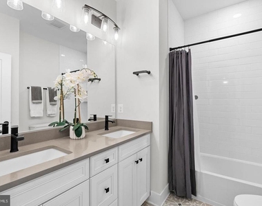 4422 Fair Lakes Court - Photo Thumbnail 36