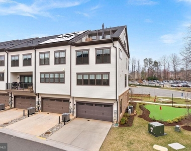 4422 Fair Lakes Court - Photo Thumbnail 48