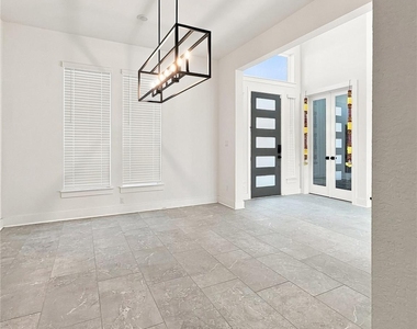 2313 Novara Trl - Photo Thumbnail 9