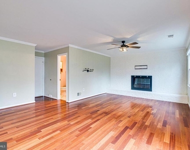 3022 Dower House Drive - Photo Thumbnail 20