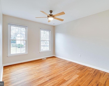 3022 Dower House Drive - Photo Thumbnail 36