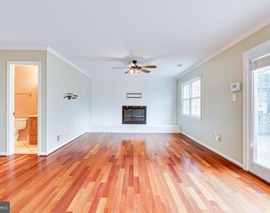 3022 Dower House Drive - Photo Thumbnail 23