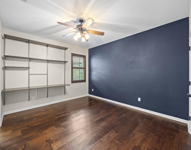 1303 Quiet Creek Dr - Photo Thumbnail 19