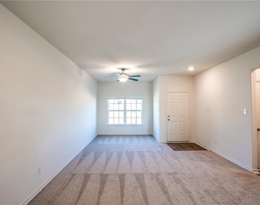 14201 Prairie Sod Ln - Photo Thumbnail 4