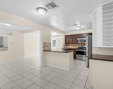 10606 Beckfield Drive - Photo Thumbnail 17