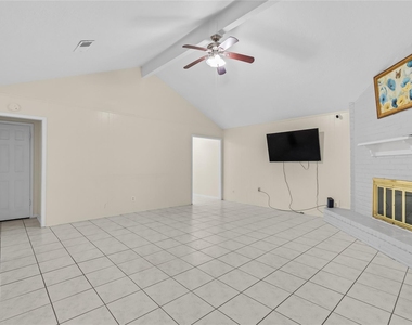 10606 Beckfield Drive - Photo Thumbnail 10