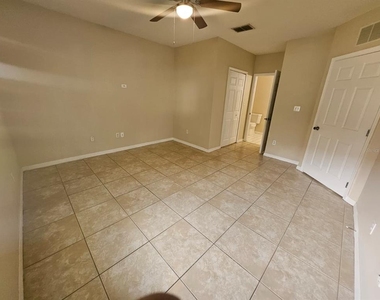 13216 Villa Vista Drive - Photo Thumbnail 6