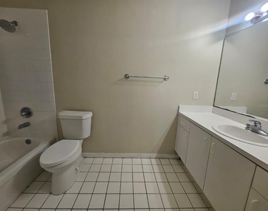 13216 Villa Vista Drive - Photo Thumbnail 4