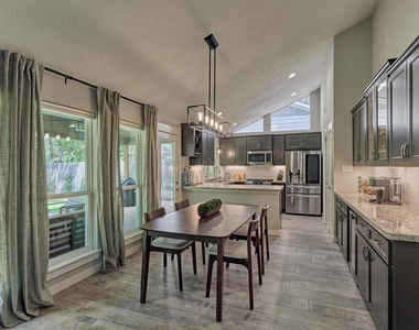 30 E Lance Leaf Road - Photo Thumbnail 9