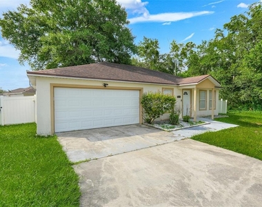 810 Valnera Court - Photo Thumbnail 1