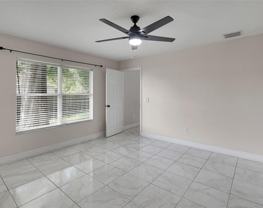 810 Valnera Court - Photo Thumbnail 13