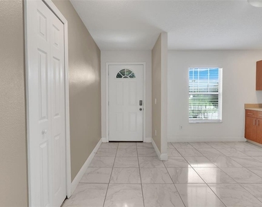 810 Valnera Court - Photo Thumbnail 6