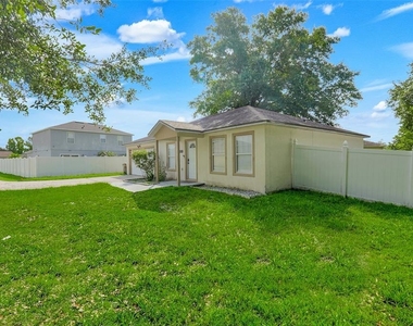 810 Valnera Court - Photo Thumbnail 2