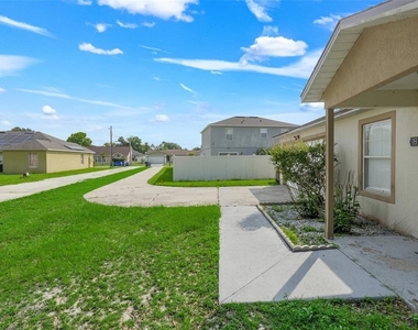 810 Valnera Court - Photo Thumbnail 3