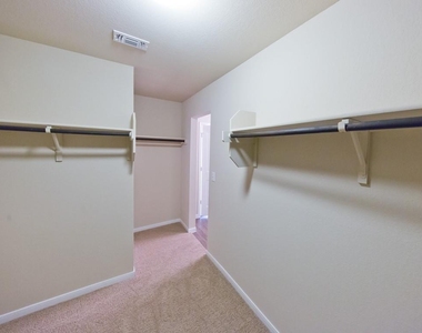 12117 Greywacke Dr - Photo Thumbnail 12
