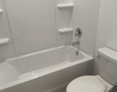 2416 Bevel Lane - Photo Thumbnail 5