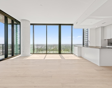 610 Davis St - Photo Thumbnail 3