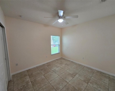2246 Waukegan Drive - Photo Thumbnail 24