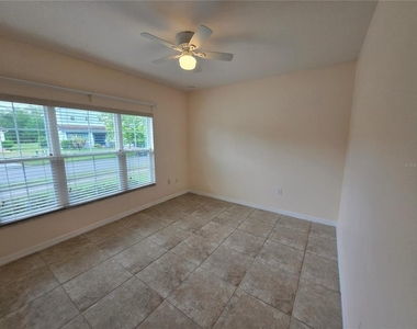 2246 Waukegan Drive - Photo Thumbnail 22