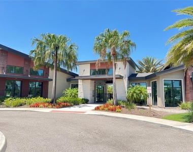 17391 Saw Palmetto Avenue - Photo Thumbnail 13