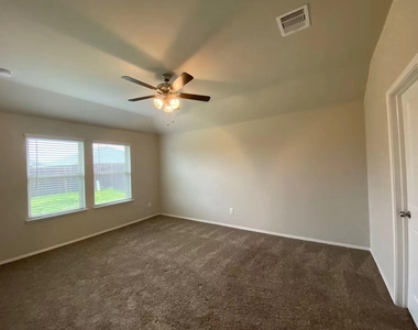 1838 Gibbons Creek Drive - Photo Thumbnail 9