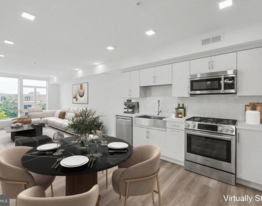 701 N Henry Street - Photo Thumbnail 19
