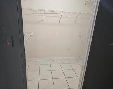102 Whitehall Way - Photo Thumbnail 22
