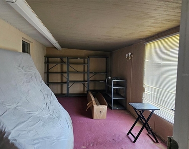 102 Whitehall Way - Photo Thumbnail 7