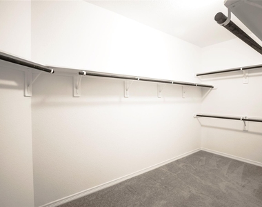6307 Grand Drift Court - Photo Thumbnail 15