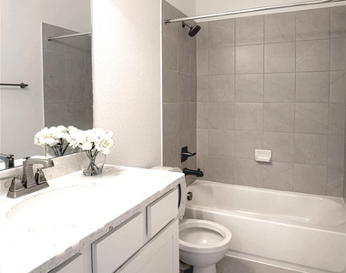 6307 Grand Drift Court - Photo Thumbnail 18