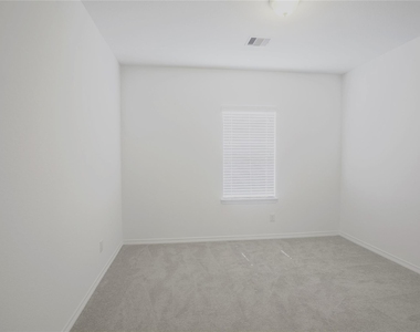 6307 Grand Drift Court - Photo Thumbnail 21