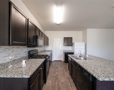 15106 Kent Justin Dr - Photo Thumbnail 11