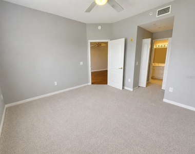 5330 Hyland Hills Avenue - Photo Thumbnail 12