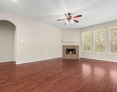 23 Bay Mills Place - Photo Thumbnail 12