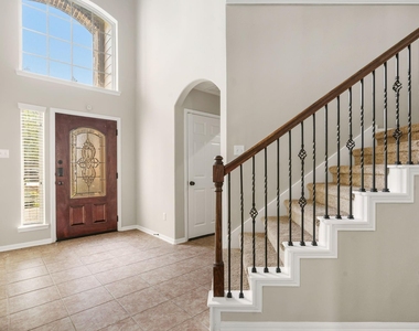 23 Bay Mills Place - Photo Thumbnail 4