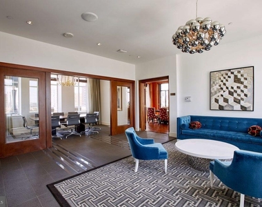 1616 Walnut Street - Photo Thumbnail 3