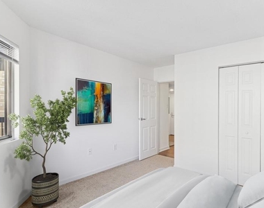 450 N 18th Street - Photo Thumbnail 37
