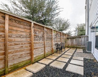 4604 Chartres Street - Photo Thumbnail 18