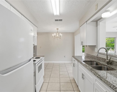 38 Regina Boulevard - Photo Thumbnail 17