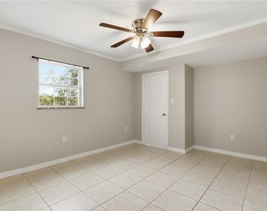 38 Regina Boulevard - Photo Thumbnail 22