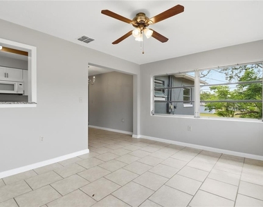38 Regina Boulevard - Photo Thumbnail 20