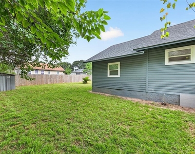 705 Nw 64th Place - Photo Thumbnail 6