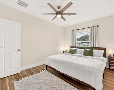 705 Nw 64th Place - Photo Thumbnail 39