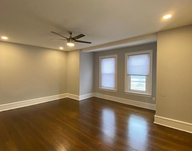 530 W King Street - Photo Thumbnail 9