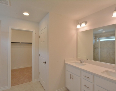 349 Capstone Rd - Photo Thumbnail 15