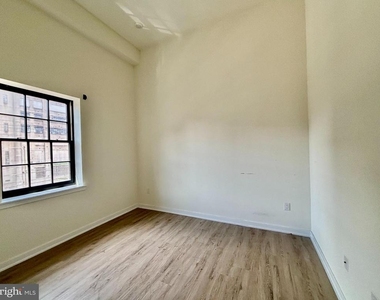 500 N 13th Street - Photo Thumbnail 7