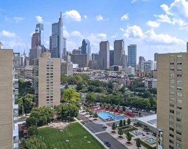 2200 Benjamin Franklin Parkway - Photo Thumbnail 11